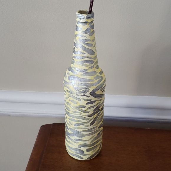 Vintage bottle vase home décor table decor silver - Picture 3 of 4